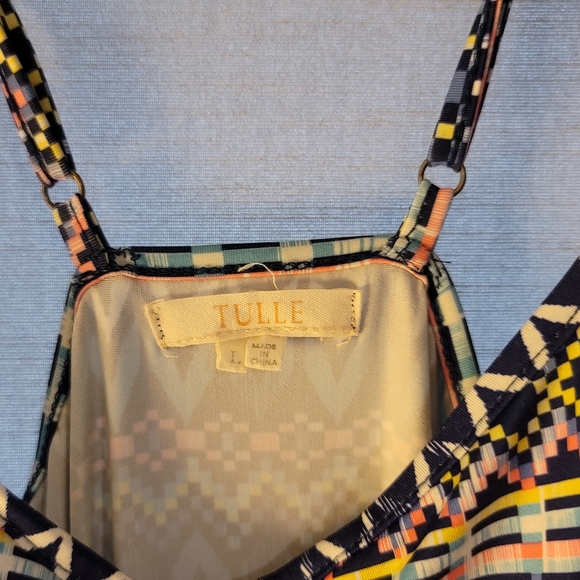 Silky spaghetti strap multi color top - Picture 2 of 2